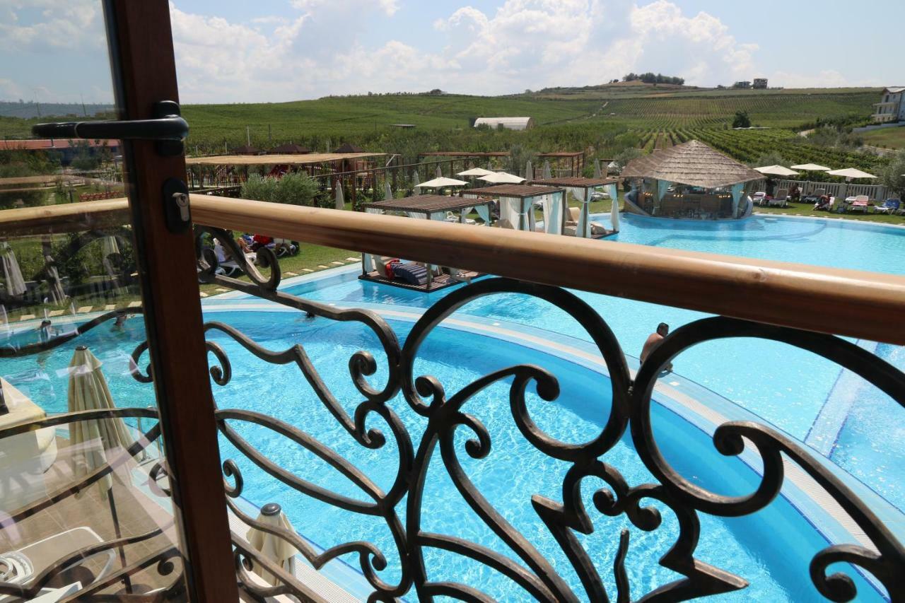 Vinea Resort Arape-Rashbulli Exterior foto